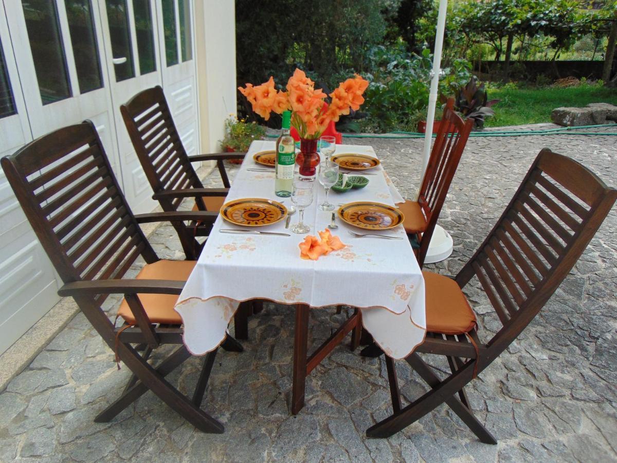 Casa Rebelo-Pet friendly Guest House Cossourado  Eksteriør bilde