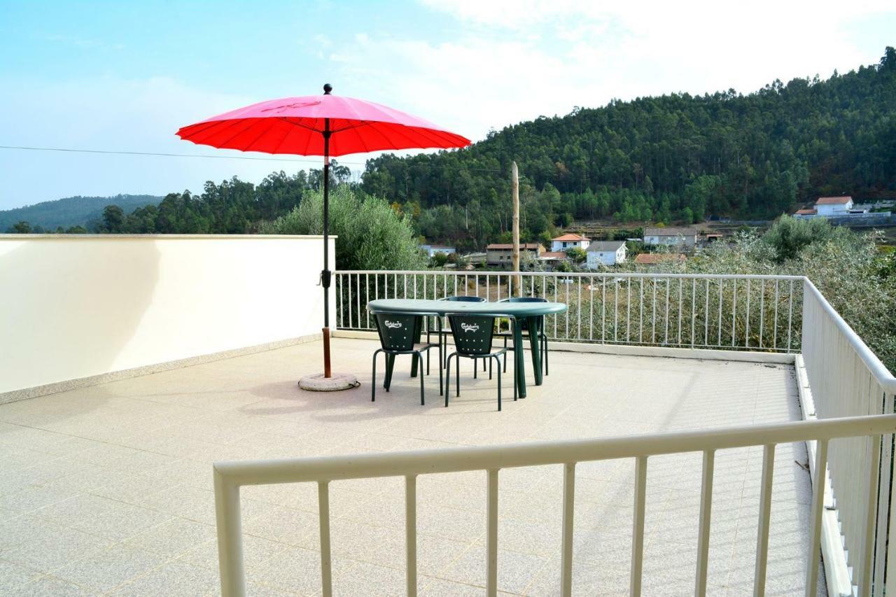 Casa Rebelo-Pet friendly Guest House Cossourado  Eksteriør bilde